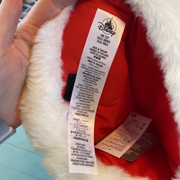 Mickey Mouse Santa hat - Picture 3 of 5